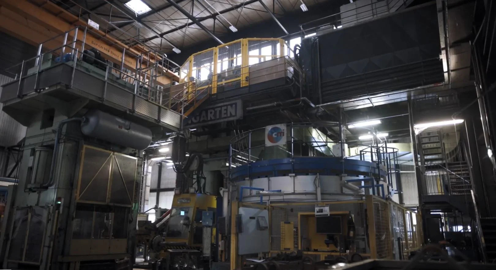 Photo de la presse à vis de Safran à Gennevillers