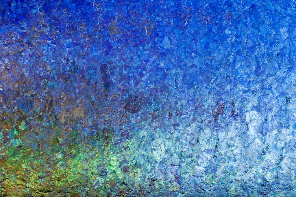 Couleur de la surface d'un lingot de titane.